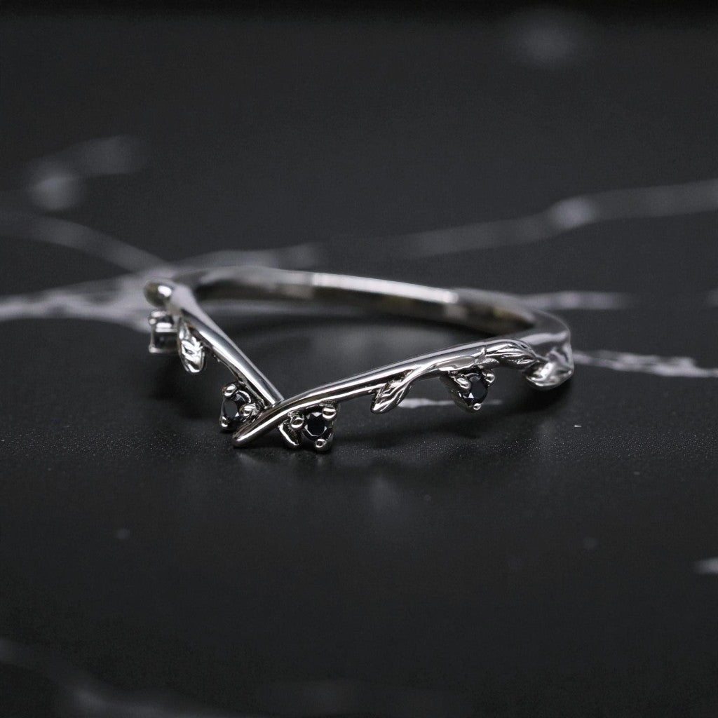 Everleaf Entwined Moissanite Ring