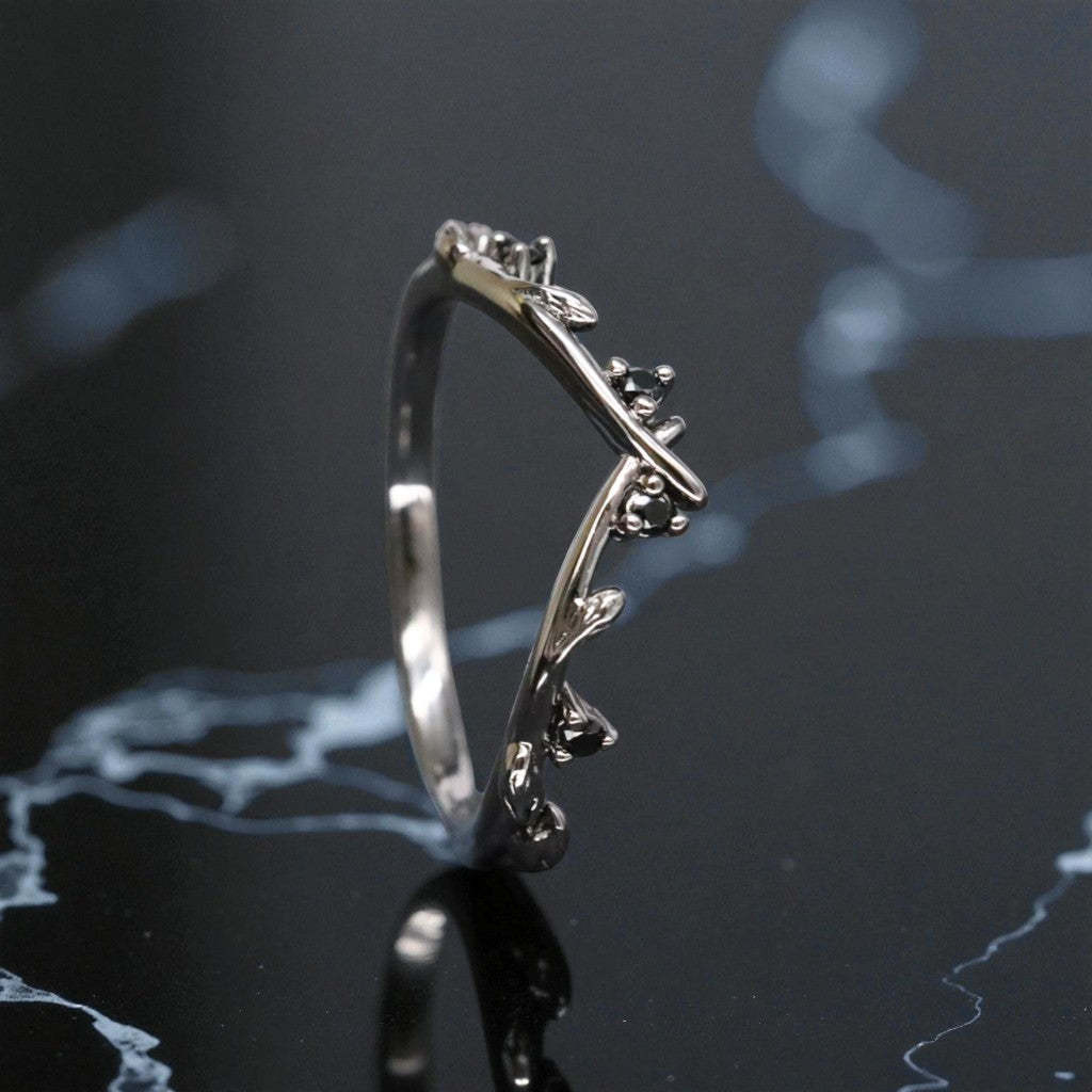 Everleaf Entwined Moissanite Ring