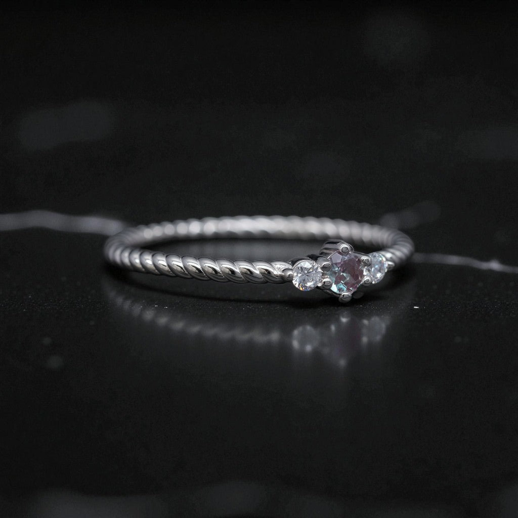 Trio Twisted Classique Ring