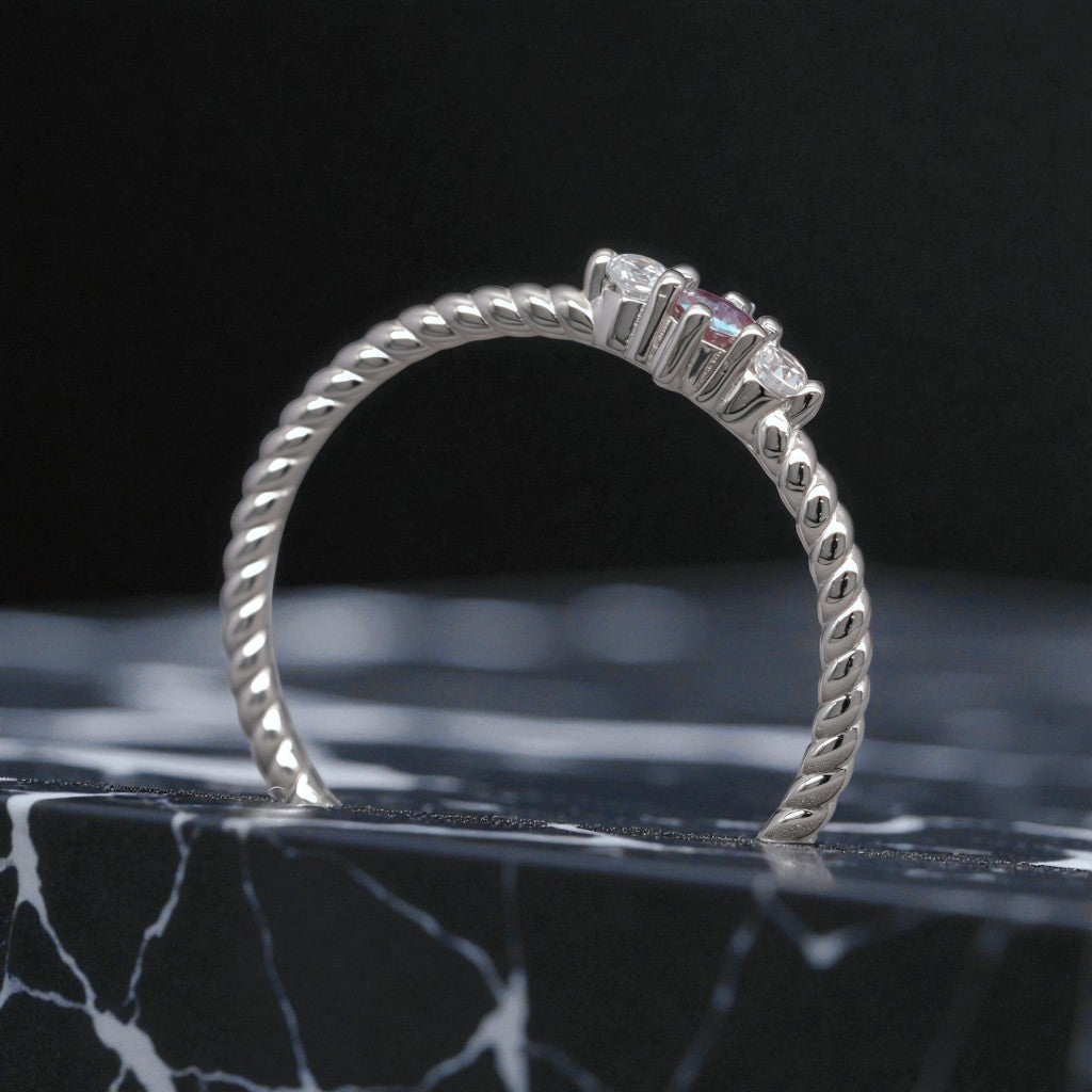 Trio Twisted Classique Ring